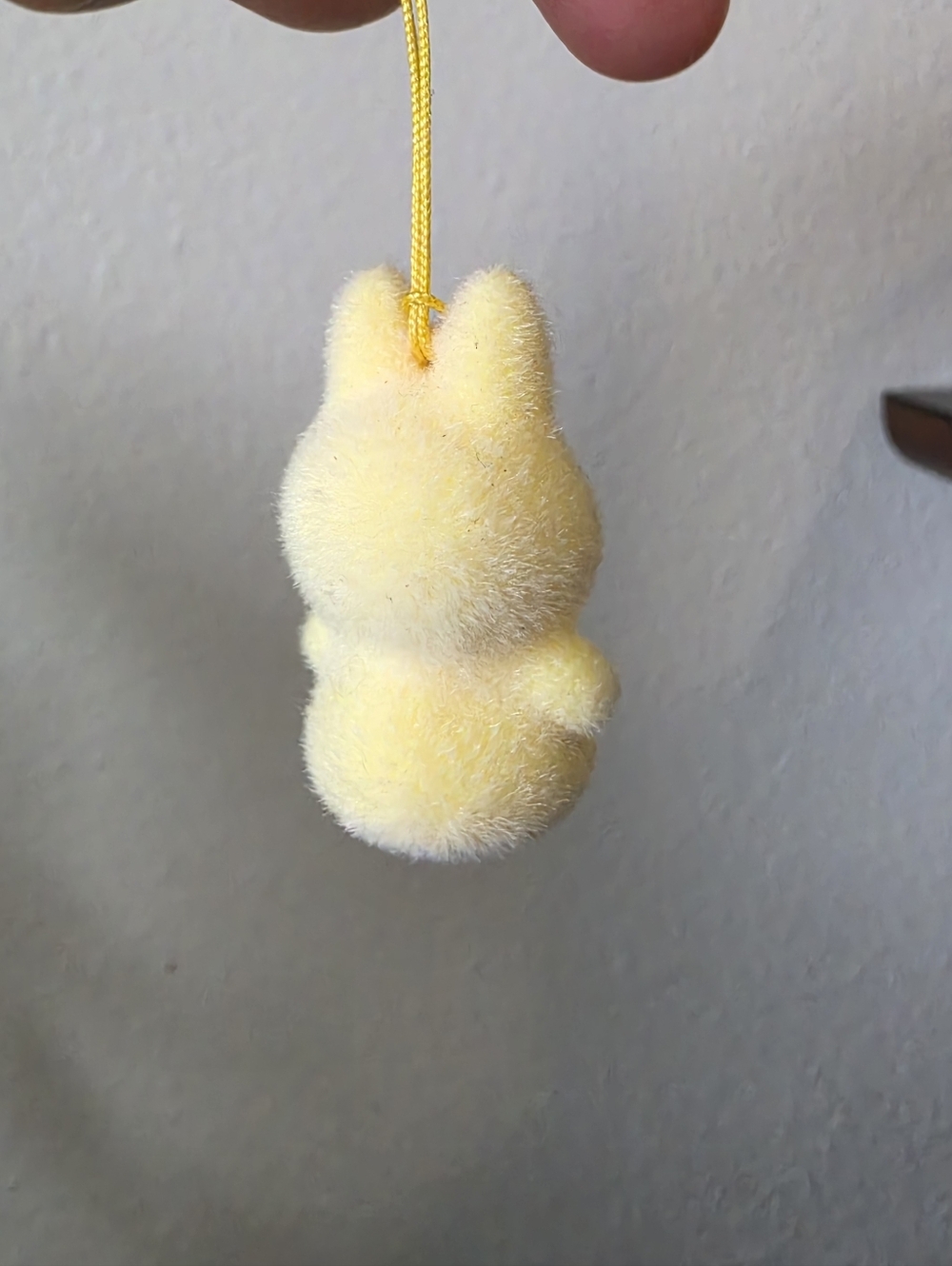 LABUBU Miniature Keychain - Picture 5 of 6